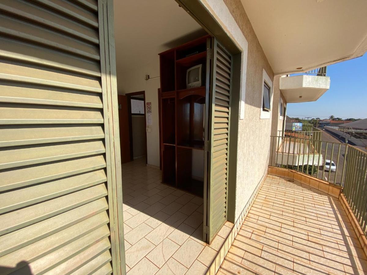 Imperio Hotel Cacu Exterior photo